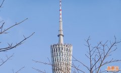 取海心沙亚运公园和珠江新城隔